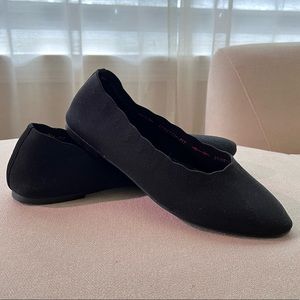 Sketchers Air Cooled Memory Foam Black Flats